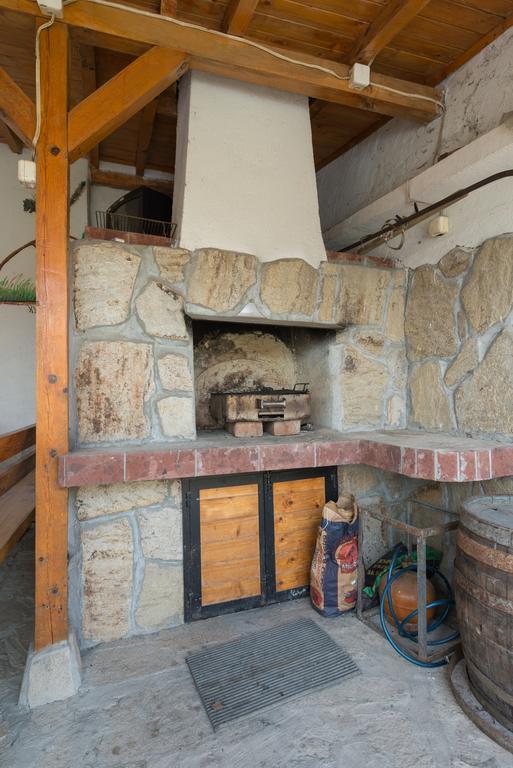 Marinovata Kashta Guest House Veliki Preslav Exterior foto